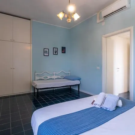 300 Metri Dalla Siren's Bay With Terrace Apartment